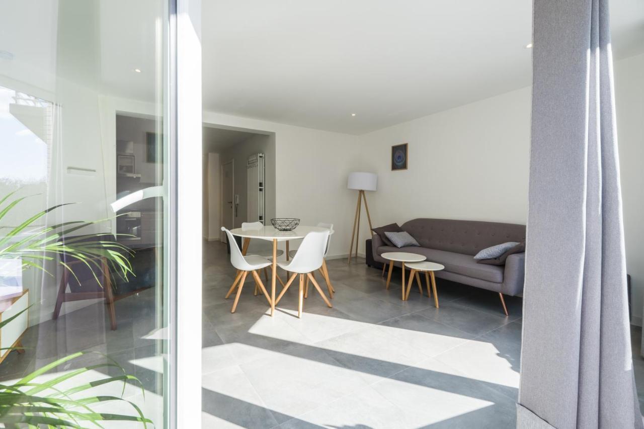 Luxury Apartment With Free Parking Oostende Exteriör bild